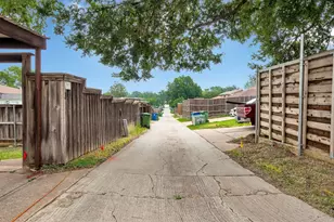 332 W Corporate Dr, Lewisville, TX 75067 - Photo 18