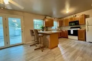 107 Los Peces St, Gun Barrel City, TX 75156 - Photo 6