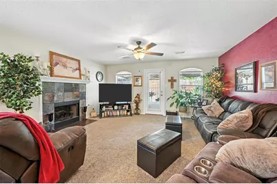 309 Familia Court, Irving, TX 75061 - Photo 4