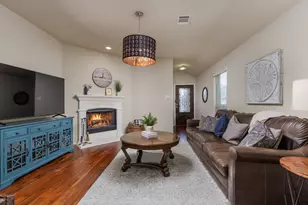 8908 Tenderfoot Ln, Aubrey, TX 76227 - Photo 6