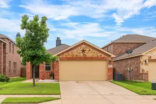 8908 Tenderfoot Ln, Aubrey, TX 76227 - Photo 1