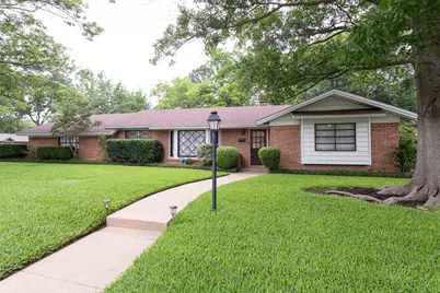 7101 Jewell Avenue, Fort Worth, TX 76112 - Photo 1