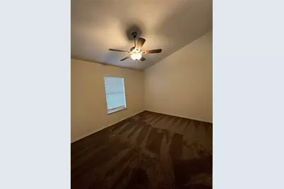 3045 Navarro Lane, Grand Prairie, TX 75052 - Photo 10