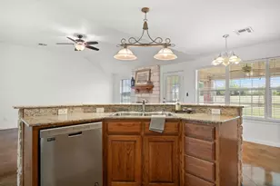 1007 Morning Star Cir, China Spring, TX 76633 - Photo 16