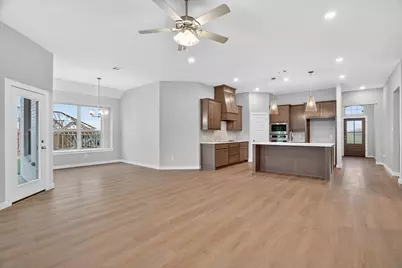 321 Skeen Peak, Springtown, TX 76082 - Photo 12