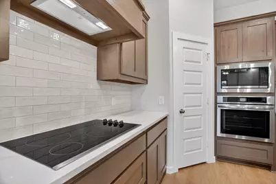 321 Skeen Peak, Springtown, TX 76082 - Photo 10