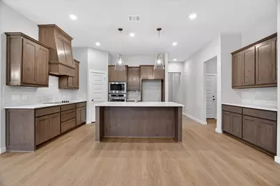 321 Skeen Peak, Springtown, TX 76082 - Photo 6