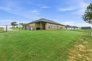 8800 Prather Rd, Springtown, TX 76082 - Photo 36