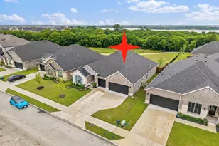 2233 Corbera Dr, Little Elm, TX 75068 - Photo 2