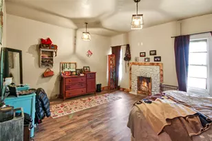 334 N Knox St, Jacksboro, TX 76458 - Photo 6