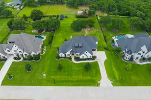 7705 High Trail, Flower Mound, TX 75022 - Photo 2
