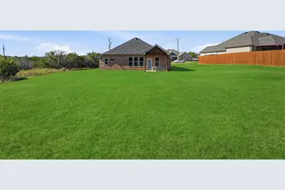 5007 Terlingua Drive, Granbury, TX 76048 - Photo 32