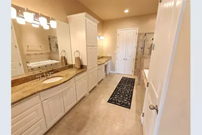2541 Vineyard Drive, Granbury, TX 76048 - Photo 18
