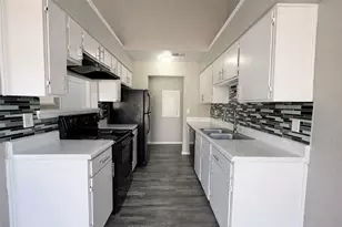1122 Millview Dr, Arlington, TX 76012 - Photo 10