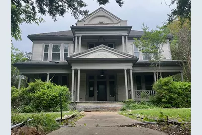 402 E Grand Street, Whitewright, TX 75491 - Photo 1