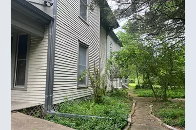 402 E Grand Street, Whitewright, TX 75491 - Photo 6