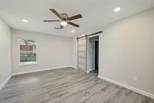 1305 W Lavender Ln, Arlington, TX 76013 - Photo 18
