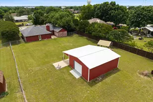 303 Anita Ln, Waxahachie, TX 75165 - Photo 30