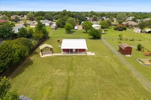 303 Anita Ln, Waxahachie, TX 75165 - Photo 30