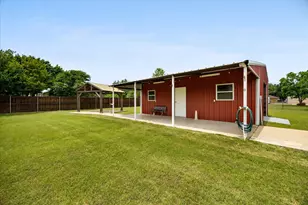 303 Anita Ln, Waxahachie, TX 75165 - Photo 24