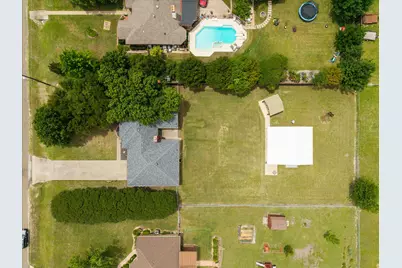 303 Anita Lane, Waxahachie, TX 75165 - Photo 32