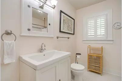 2200 W Magnolia Avenue, Fort Worth, TX 76110 - Photo 12