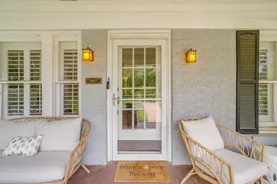 2200 W Magnolia Avenue, Fort Worth, TX 76110 - Photo 2