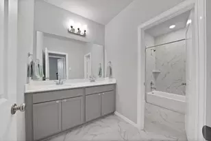 2502 Westbank Trl, Garland, TX 75042 - Photo 30