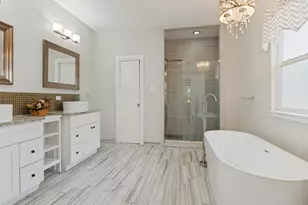630 N Edgefield Ave, Dallas, TX 75208 - Photo 16