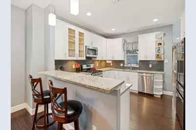 630 N Edgefield Avenue, Dallas, TX 75208 - Photo 10