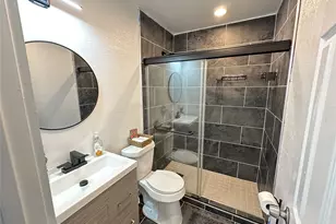 809 W Broadus Ave, Fort Worth, TX 76115 - Photo 4