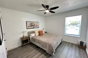 809 W Broadus Ave, Fort Worth, TX 76115 - Photo 6