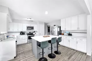 4808 Butterfield Rd, Arlington, TX 76017 - Photo 4