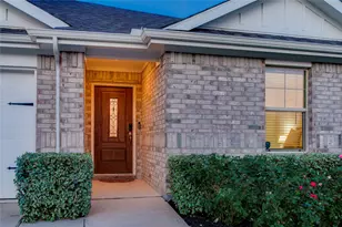 3012 Prairie Trail Ave, Aubrey, TX 76227 - Photo 2