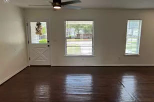 609 Storrs St, Rockwall, TX 75087 - Photo 2