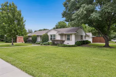 3506 Regent Drive, Dallas, TX 75229 - Photo 2