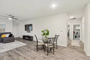 4425 Ridgehurst Ln, Fort Worth, TX 76036 - Photo 8