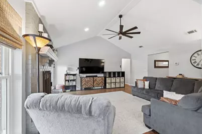 1515 Eastland Circle, Sachse, TX 75048 - Photo 6