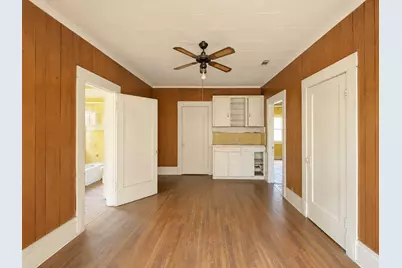 2114 Tierney Road, Fort Worth, TX 76112 - Photo 8