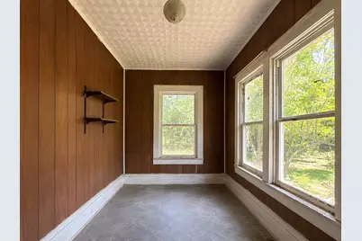 2114 Tierney Road, Fort Worth, TX 76112 - Photo 10