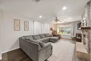 951 Faircrest Dr, Fairfield, TX 75840 - Photo 6