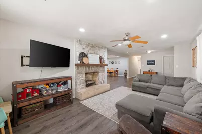 951 Faircrest Drive, Fairfield, TX 75840 - Photo 4