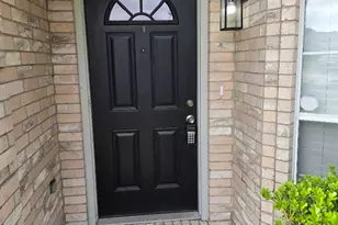 2858 St Thomas Ln, Lancaster, TX 75146 - Photo 2
