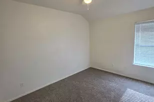 2858 St Thomas Ln, Lancaster, TX 75146 - Photo 12