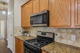 1321 Stone Mountain Pkwy, Savannah, TX 76227 - Photo 16