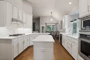 10413 Broadmoor Ln, Rowlett, TX 75089 - Photo 10