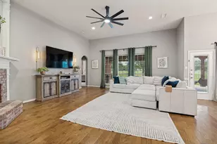 10413 Broadmoor Ln, Rowlett, TX 75089 - Photo 6