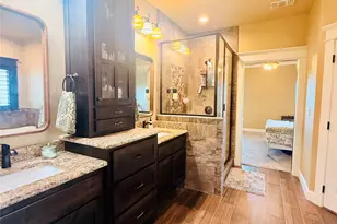 330 Koby Cir, Sulphur Springs, TX 75482 - Photo 10