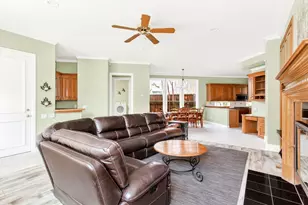 3409 Lakebrook Dr, Plano, TX 75093 - Photo 20