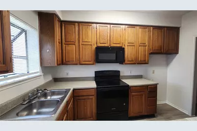 2112 Edwin Street, Fort Worth, TX 76110 - Photo 4